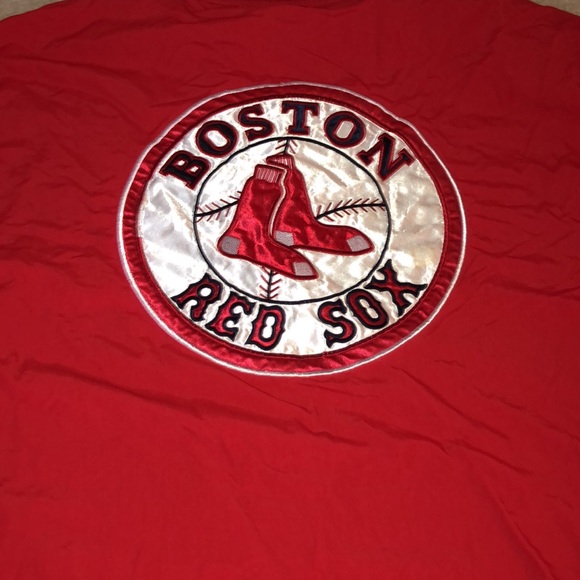 Boston RedSocks Embroidered Pullover - Picture 2 of 10